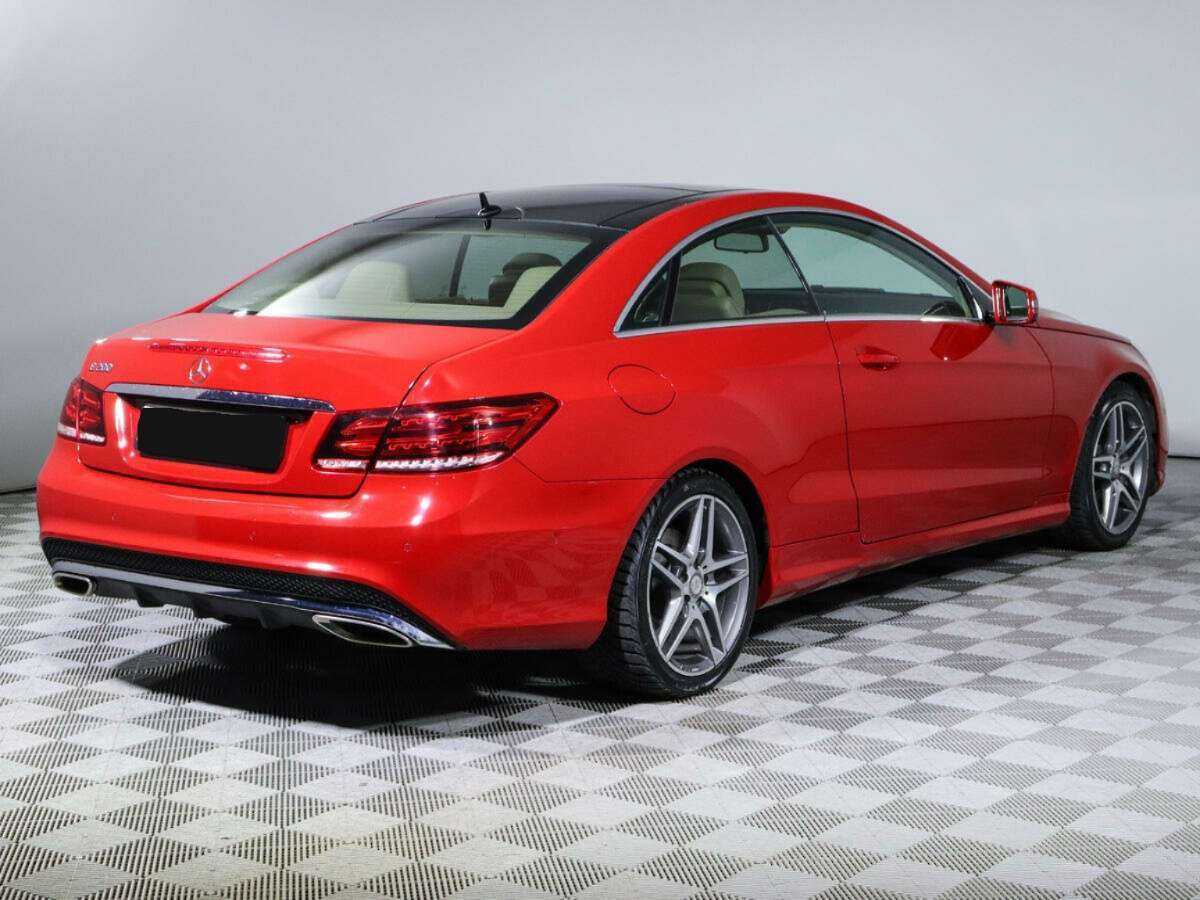 Mercedes-Benz E-Класс 2016 года с пробегом. Фото: #4