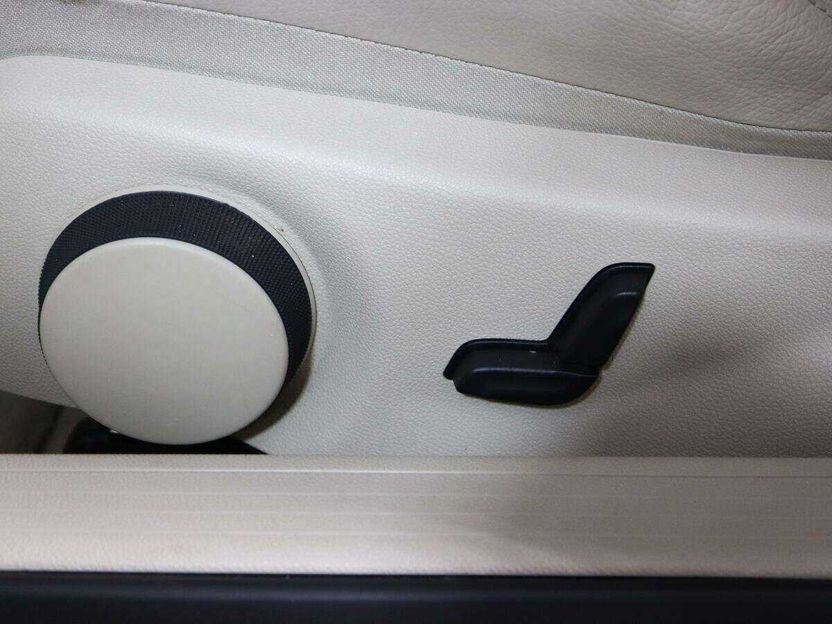 Mercedes-Benz E-Класс 2016 года с пробегом. Фото: #17