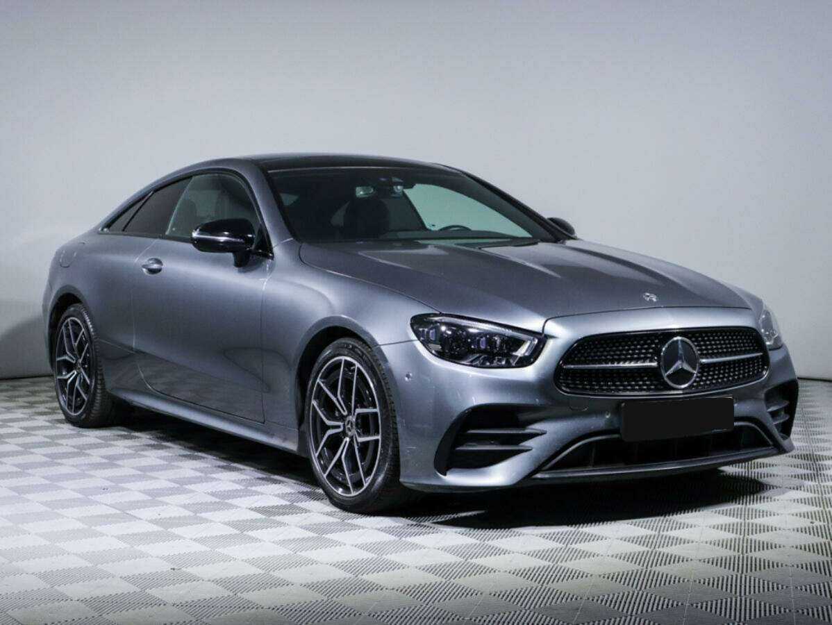 Mercedes-Benz E-Класс 2021 года с пробегом. Фото: #2