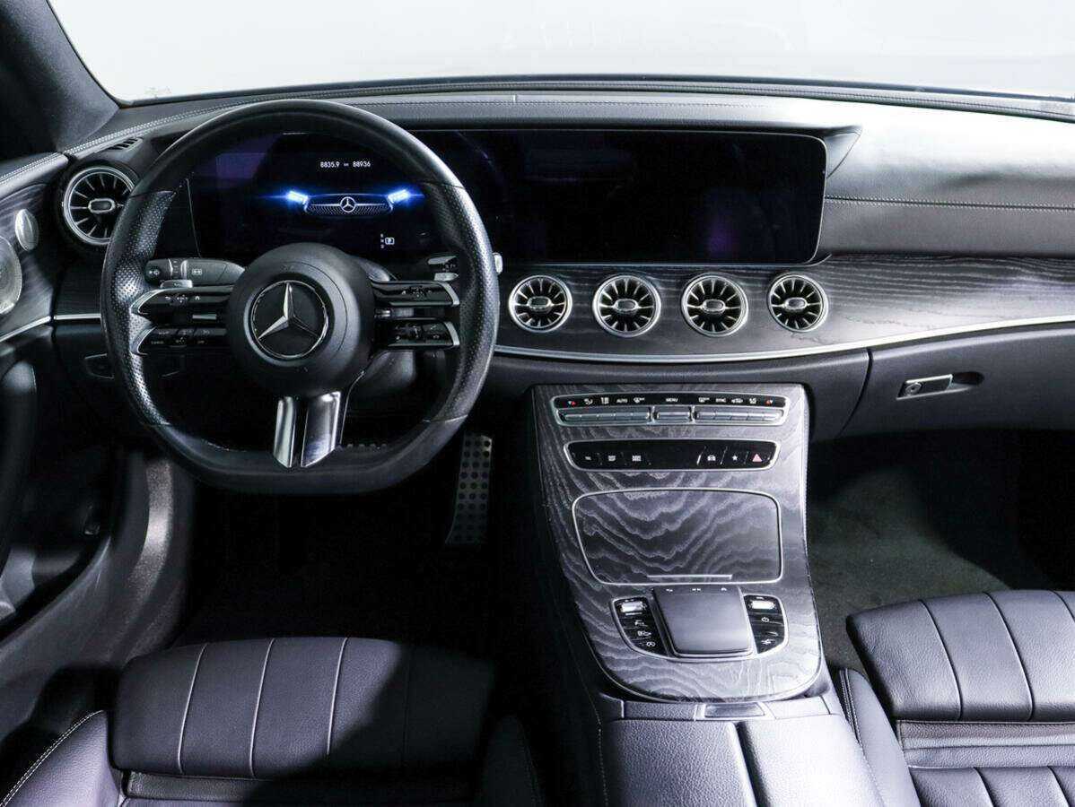 Mercedes-Benz E-Класс 2021 года с пробегом. Фото: #6