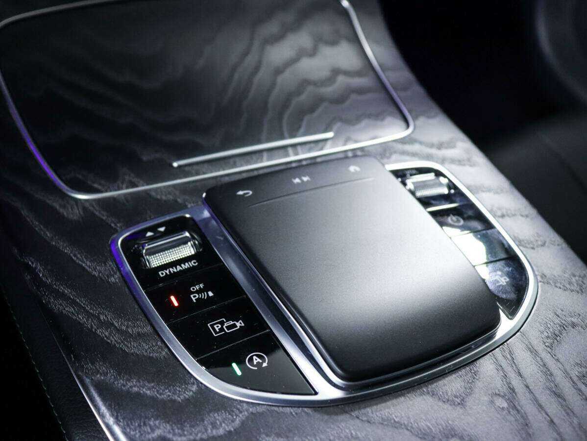 Mercedes-Benz E-Класс 2021 года с пробегом. Фото: #15