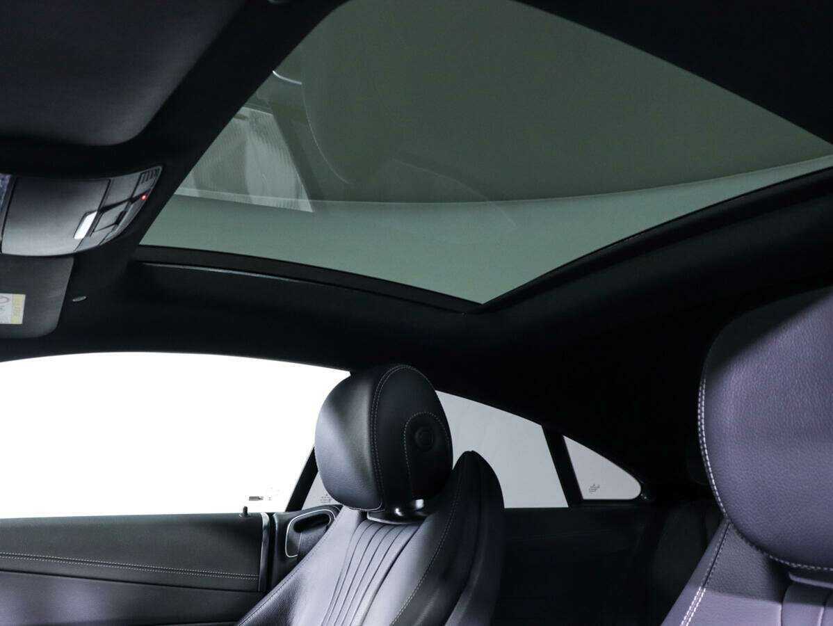 Mercedes-Benz E-Класс 2021 года с пробегом. Фото: #18