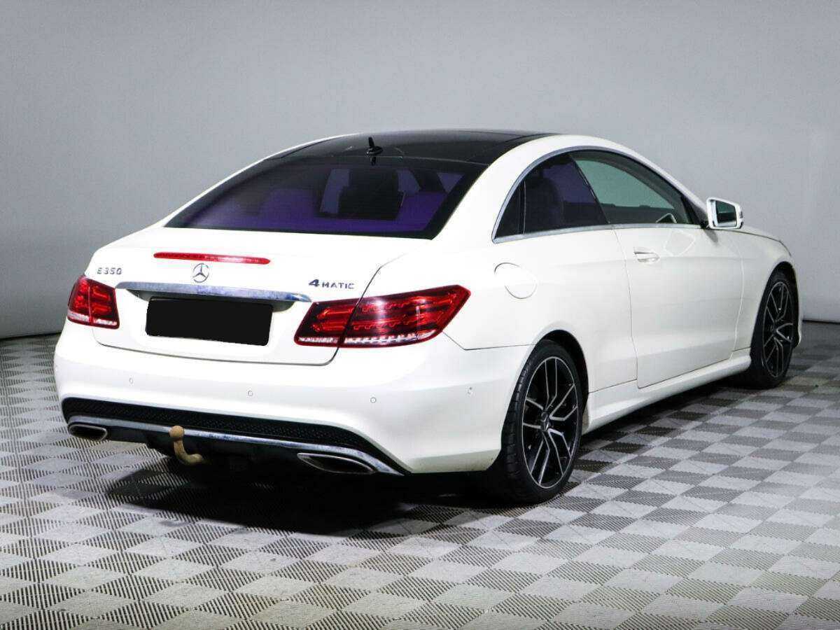 Mercedes-Benz E-Класс 2013 года с пробегом. Фото: #3