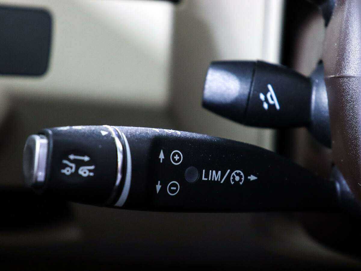 Mercedes-Benz E-Класс 2013 года с пробегом. Фото: #17