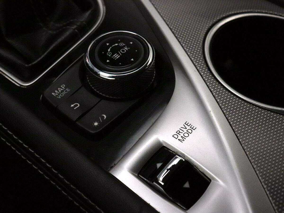 Infiniti Q50 2014 года с пробегом. Фото: #13