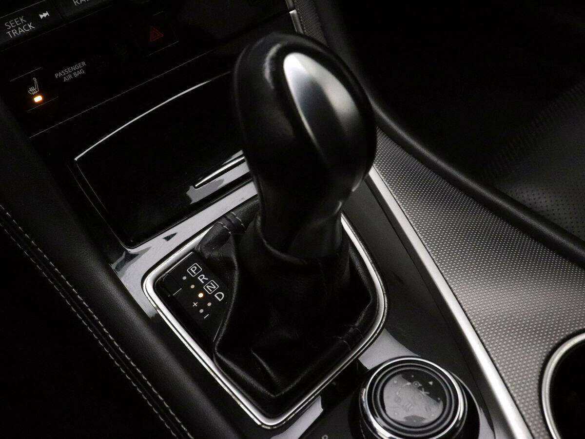 Infiniti Q50 2014 года с пробегом. Фото: #14