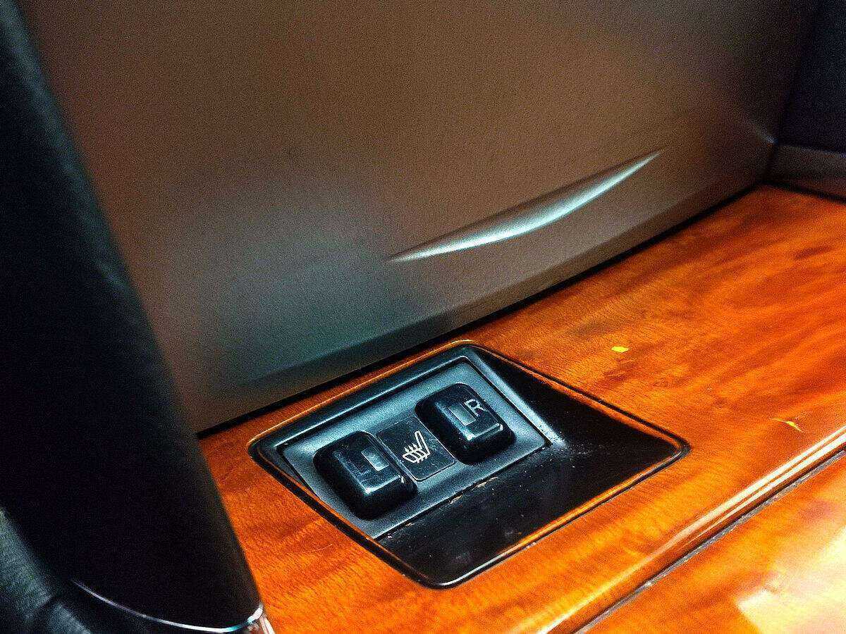 Toyota Camry 2010 года с пробегом. Фото: #15