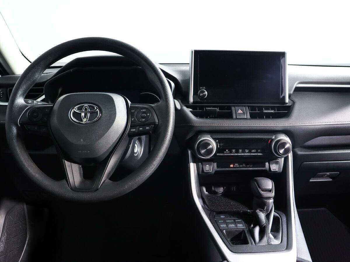 Toyota RAV4 2022 года с пробегом. Фото: #9