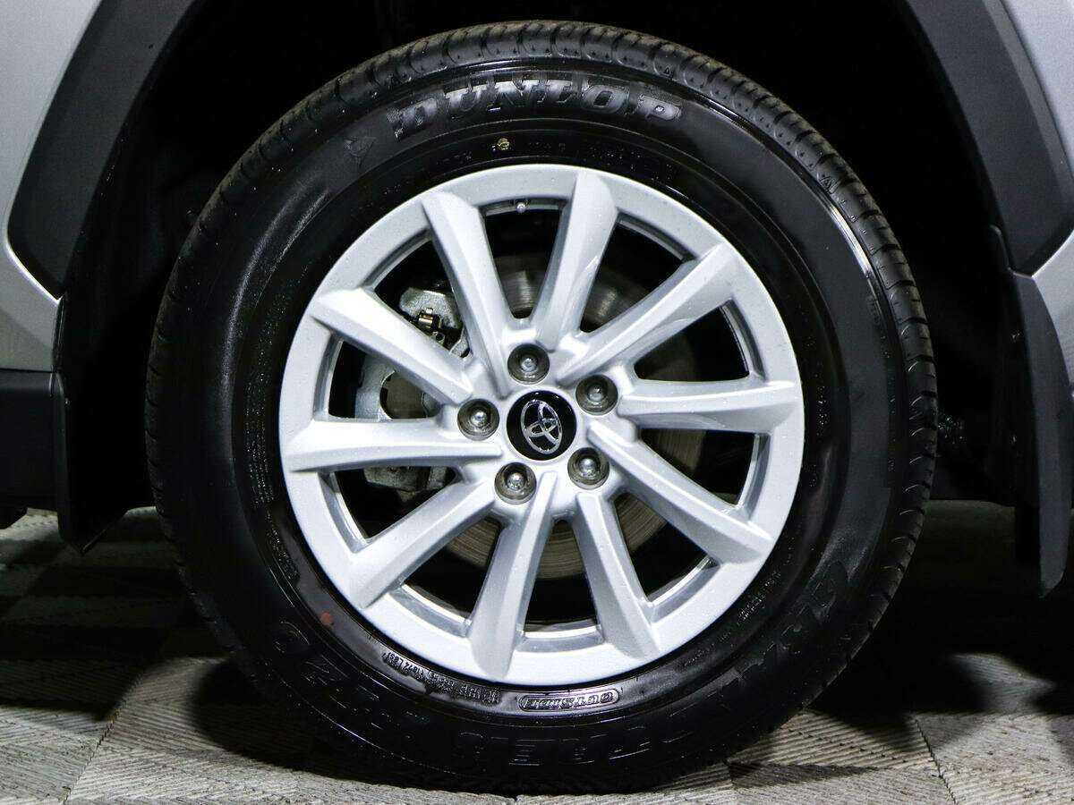 Toyota RAV4 2022 года с пробегом. Фото: #16