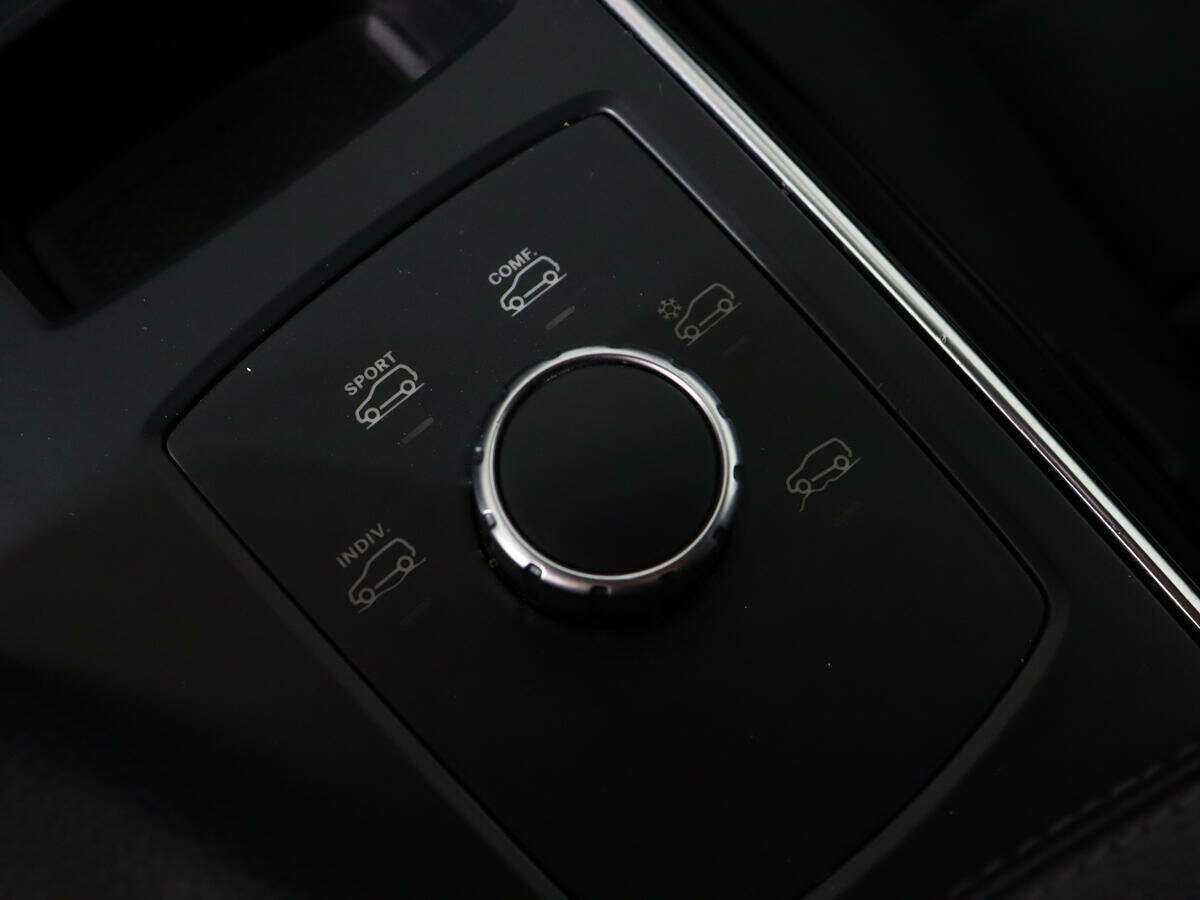 Mercedes-Benz GLE 2015 года с пробегом. Фото: #19