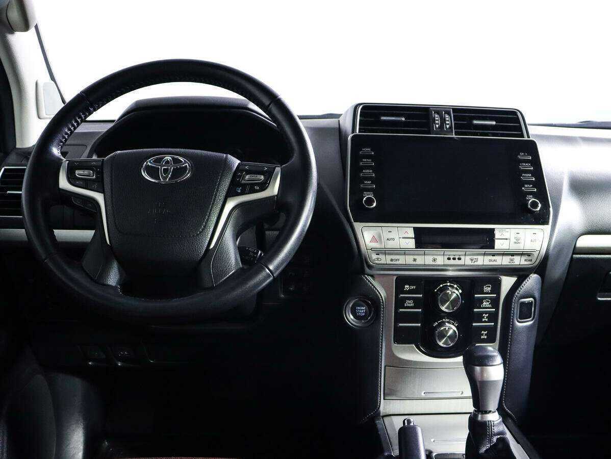 Toyota Land Cruiser Prado 2020 года с пробегом. Фото: #8