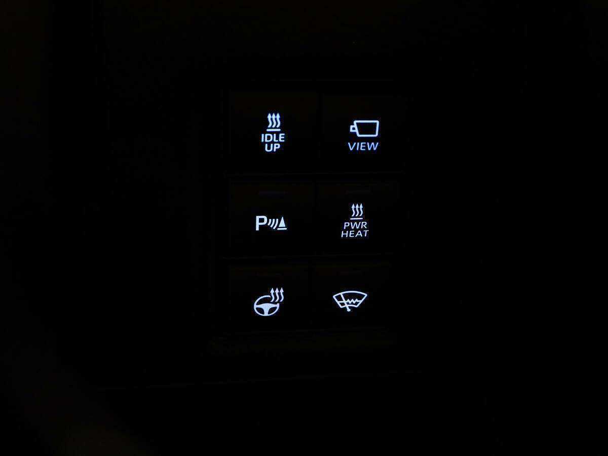 Toyota Land Cruiser Prado 2020 года с пробегом. Фото: #17