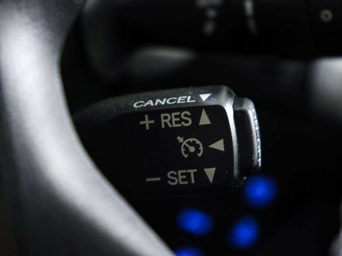 Toyota Land Cruiser Prado 2020 года с пробегом. Фото: #19