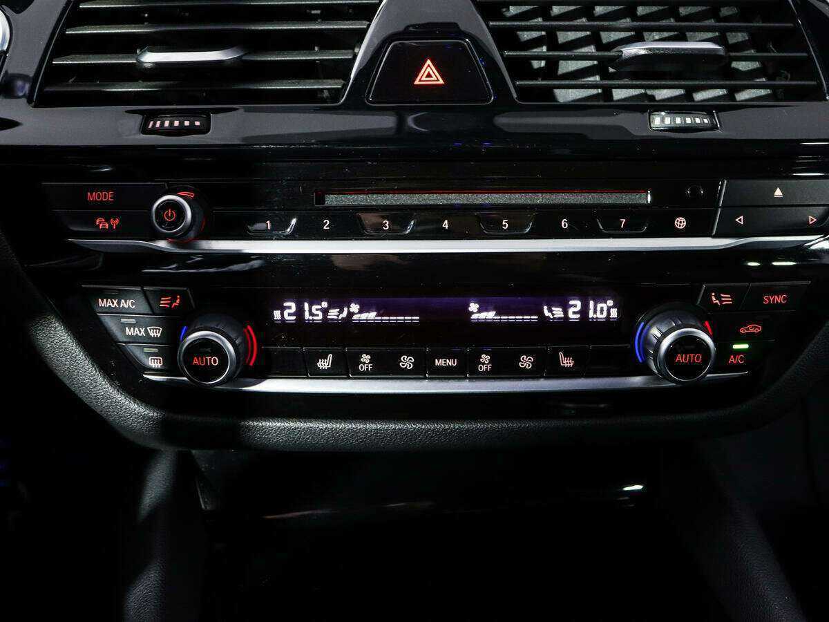 BMW 5 серии 2017 года с пробегом. Фото: #14