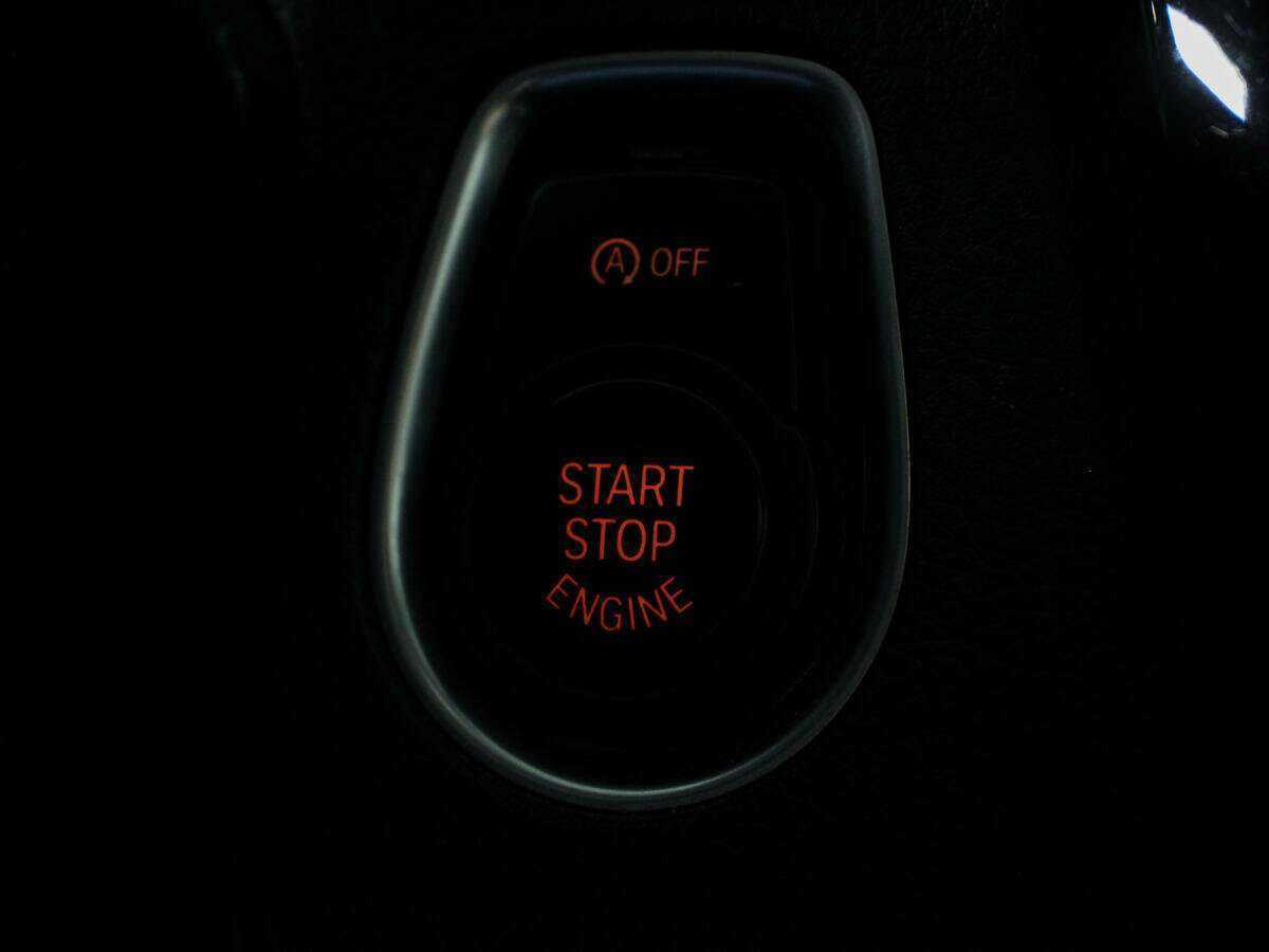 BMW 3 серии 2017 года с пробегом. Фото: #15