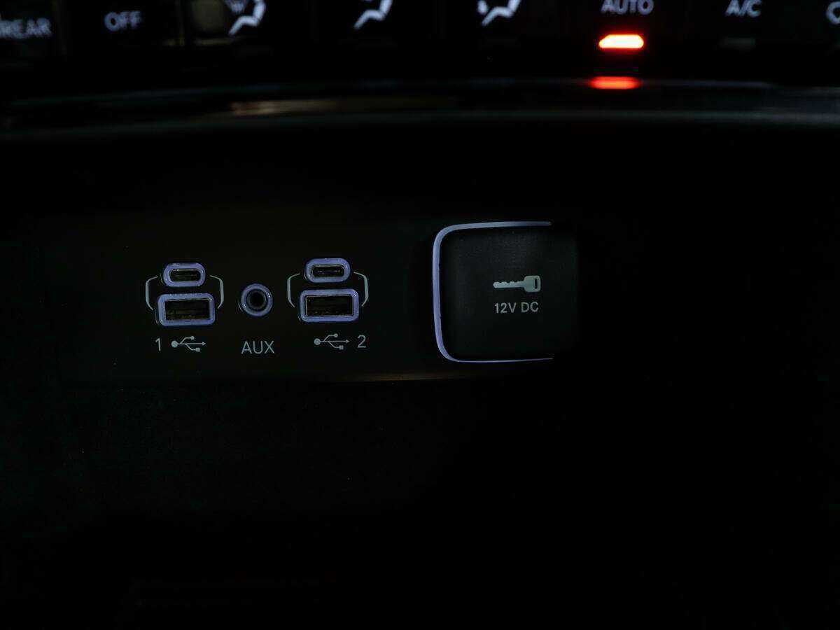 Jeep Grand Cherokee 2022 года с пробегом. Фото: #24