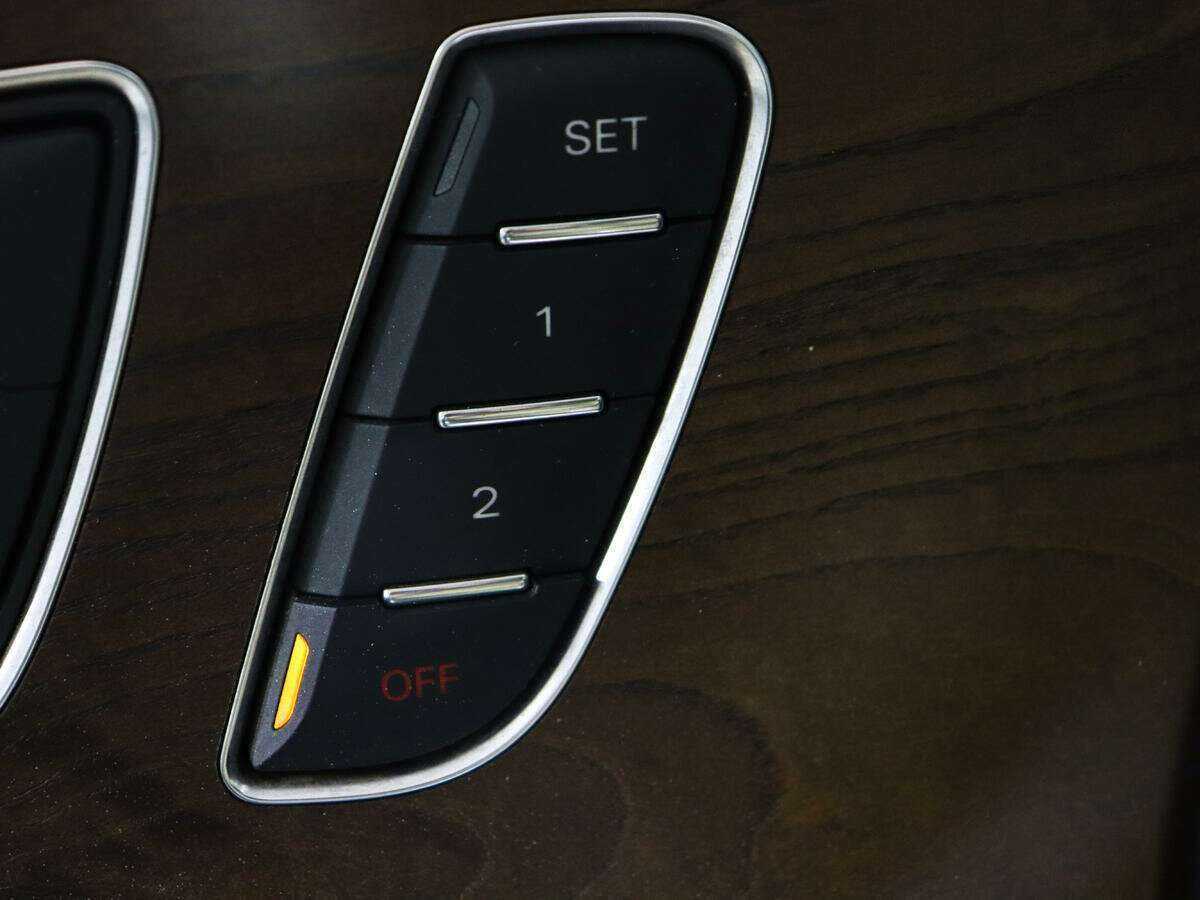 Audi A6 allroad 2015 года с пробегом. Фото: #19