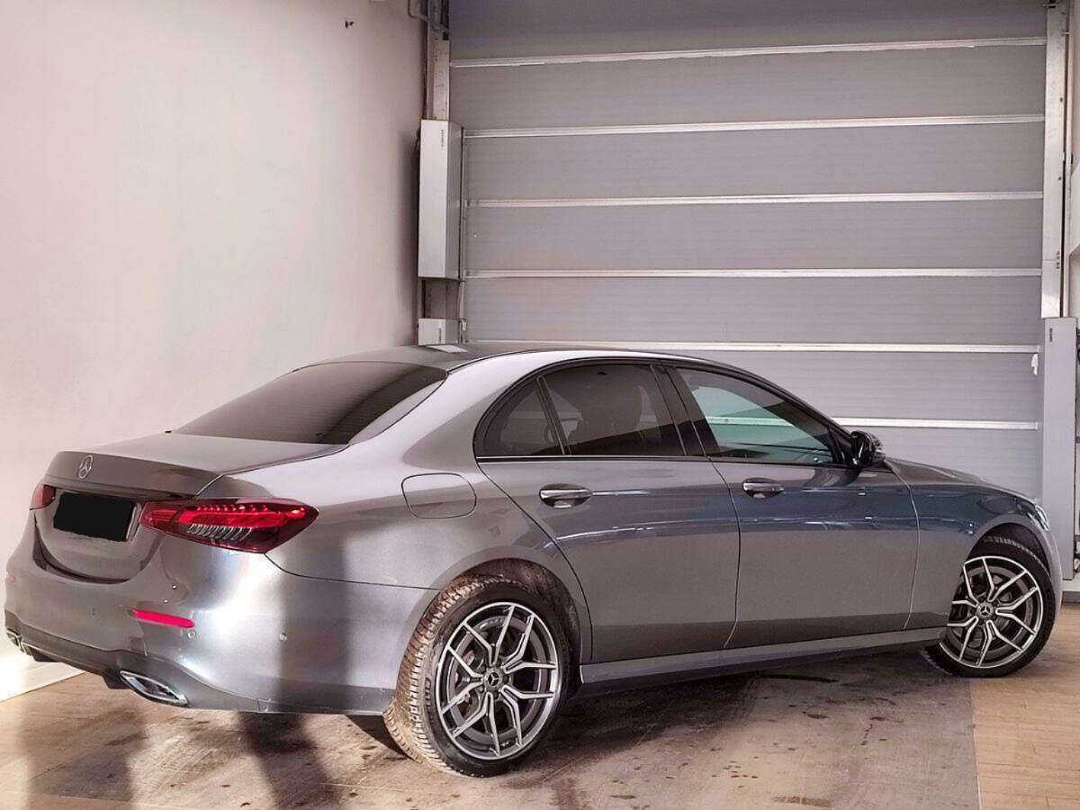 Mercedes-Benz E-Класс 2020 года с пробегом. Фото: #3