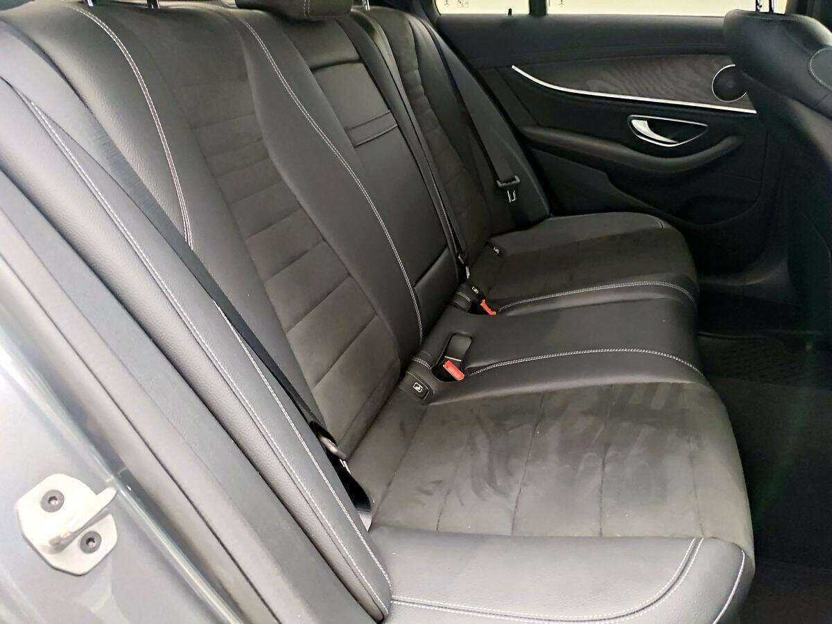 Mercedes-Benz E-Класс 2020 года с пробегом. Фото: #6