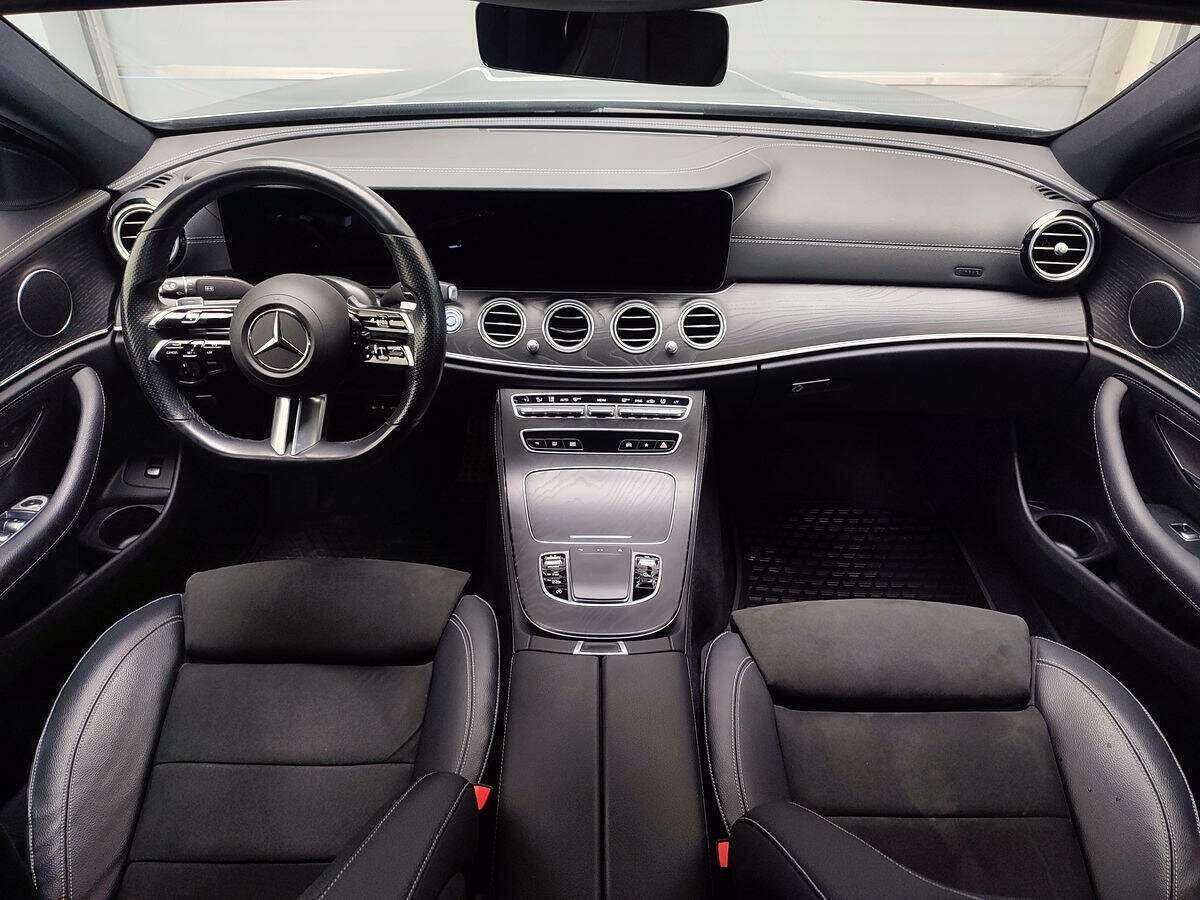 Mercedes-Benz E-Класс 2020 года с пробегом. Фото: #7