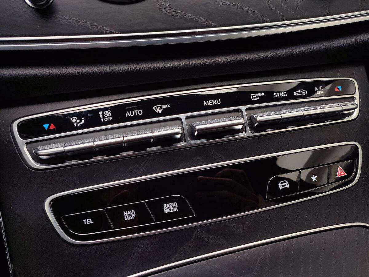 Mercedes-Benz E-Класс 2020 года с пробегом. Фото: #14