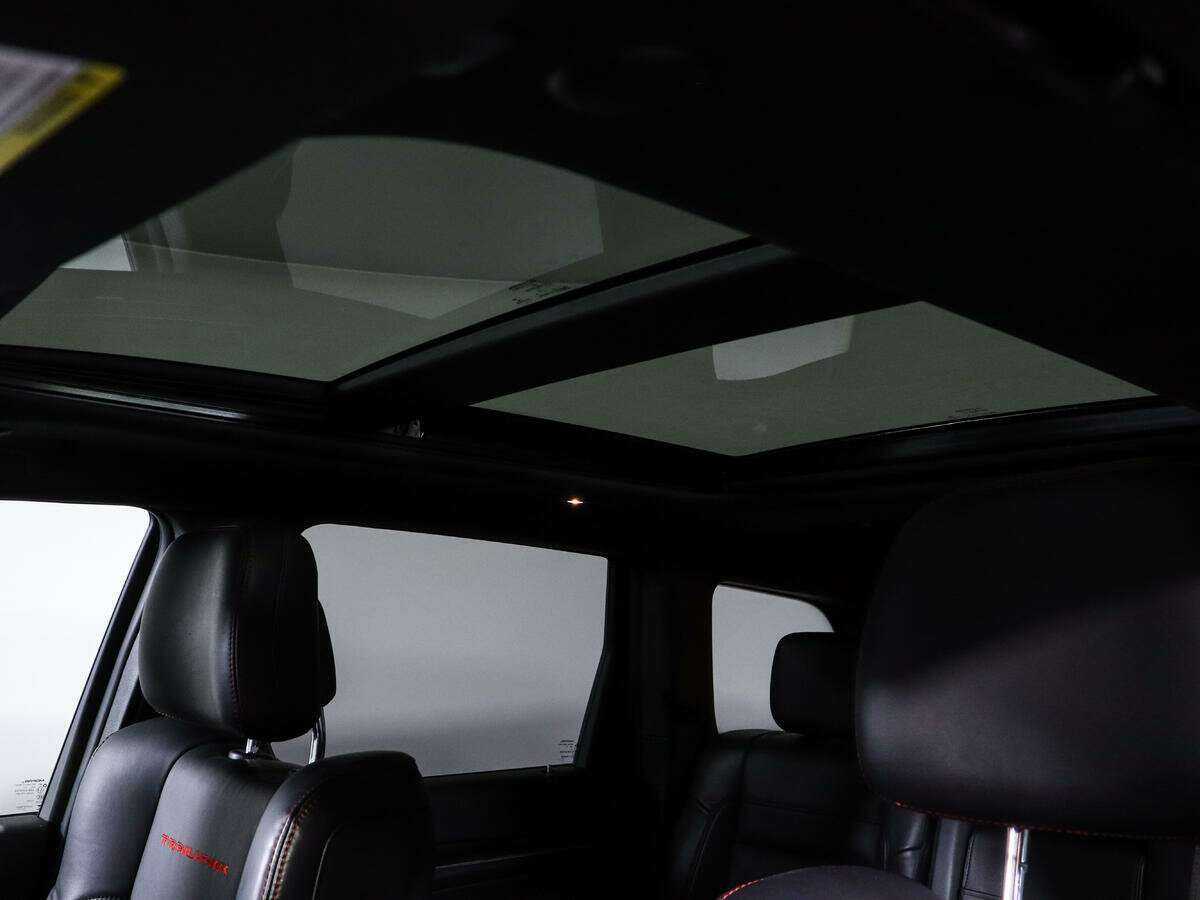 Jeep Grand Cherokee 2021 года с пробегом. Фото: #15