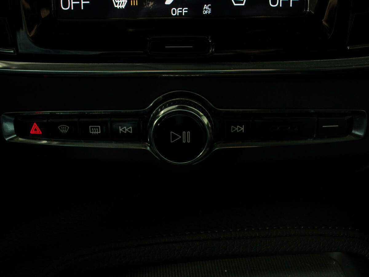 Volvo S90 2020 года с пробегом. Фото: #14