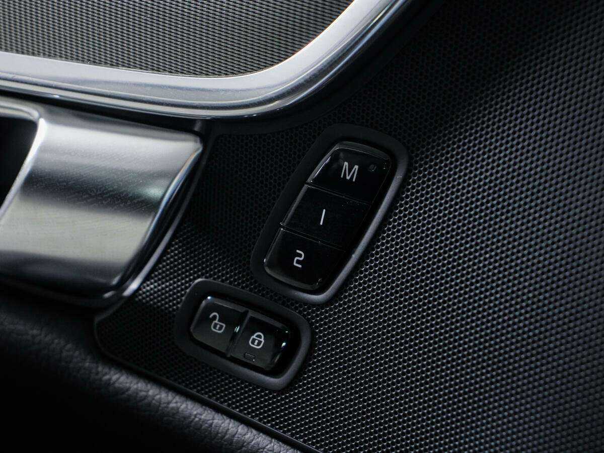 Volvo S90 2020 года с пробегом. Фото: #16