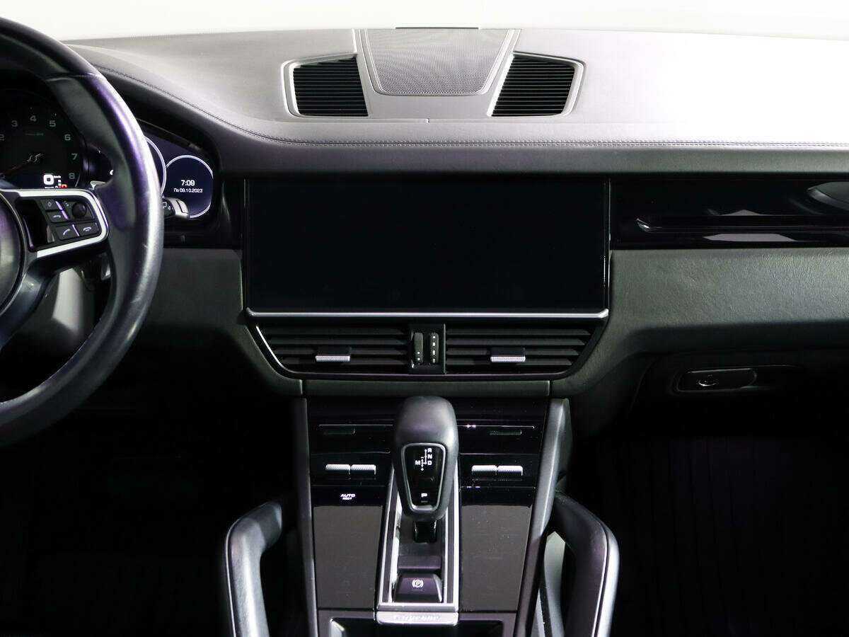 Porsche Cayenne 2019 года с пробегом. Фото: #10