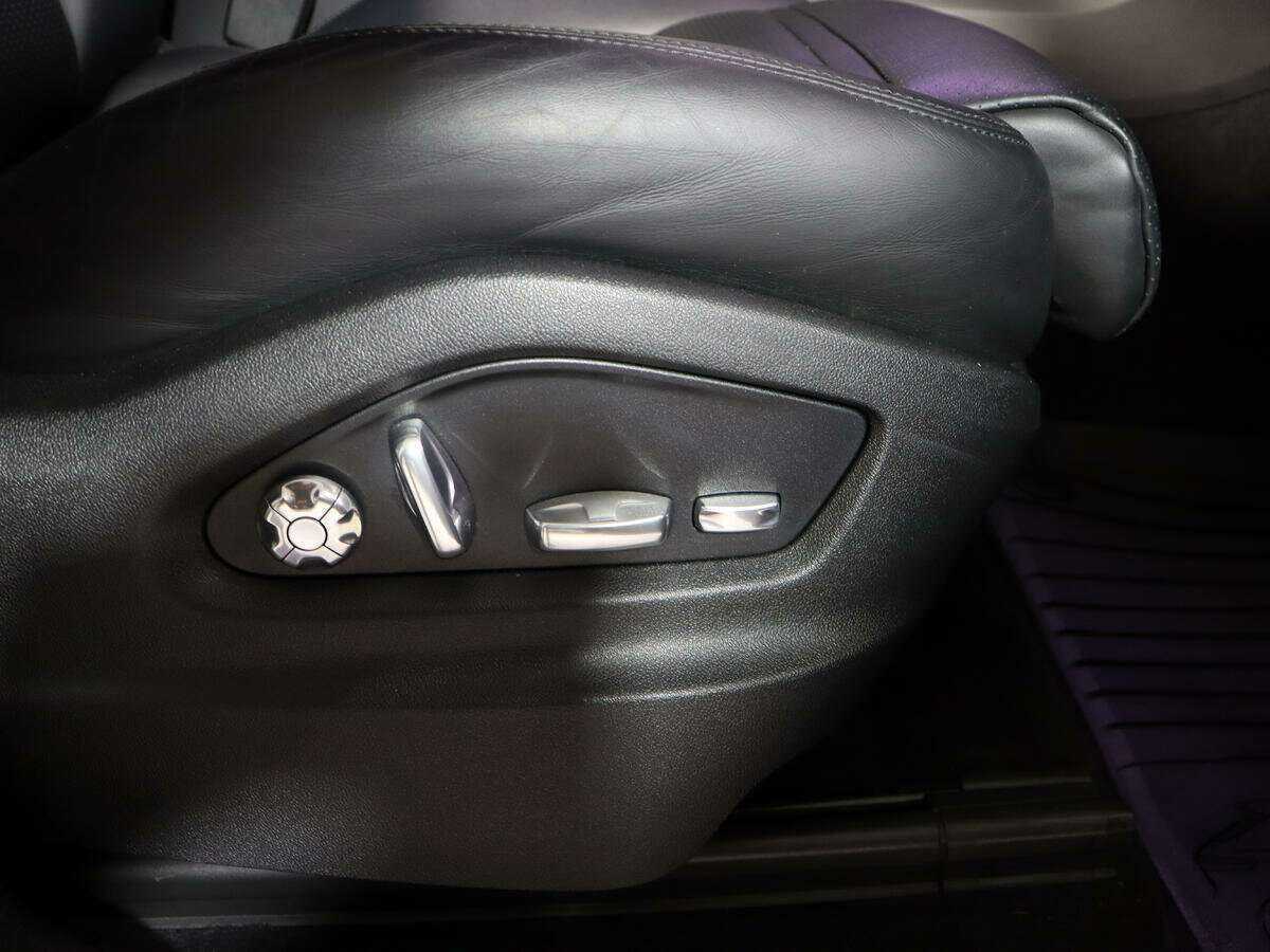 Porsche Cayenne 2019 года с пробегом. Фото: #13