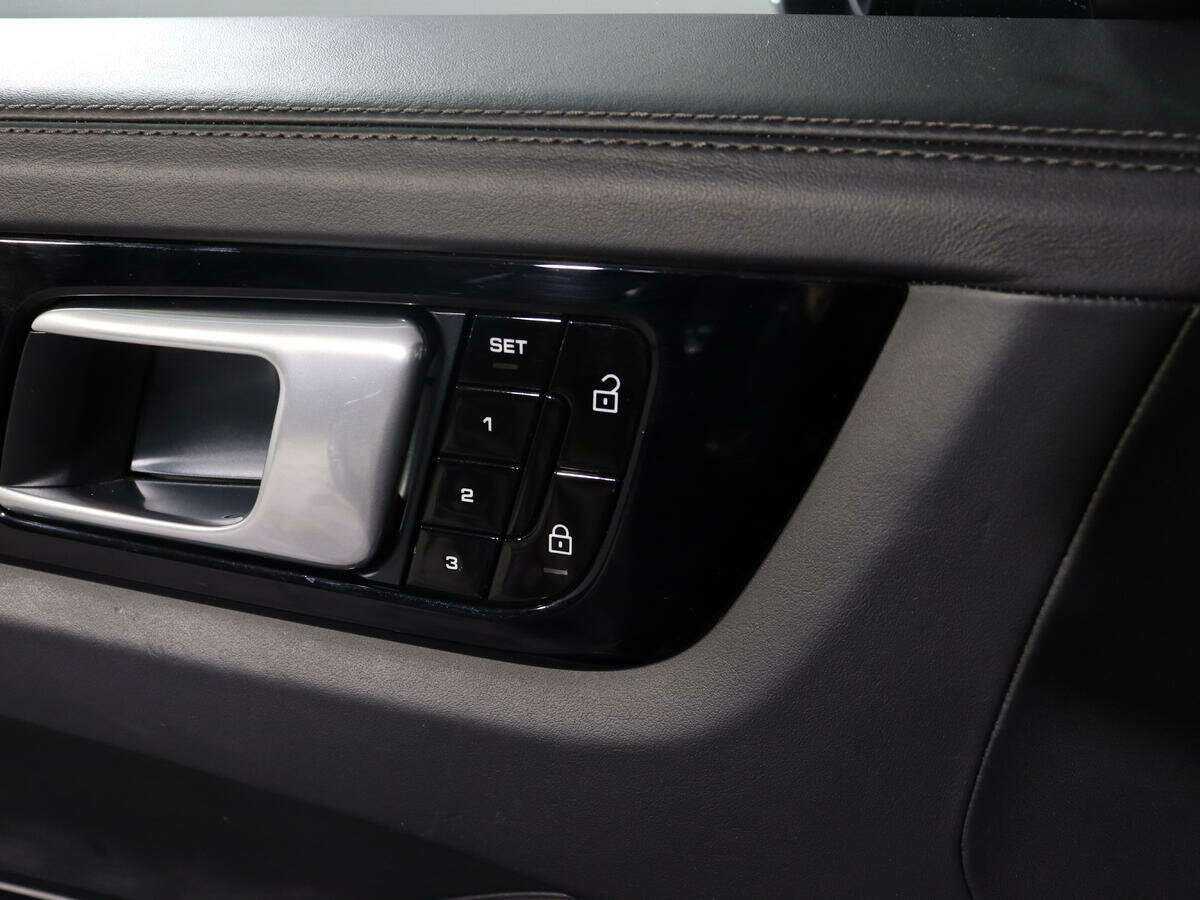 Porsche Cayenne 2019 года с пробегом. Фото: #17