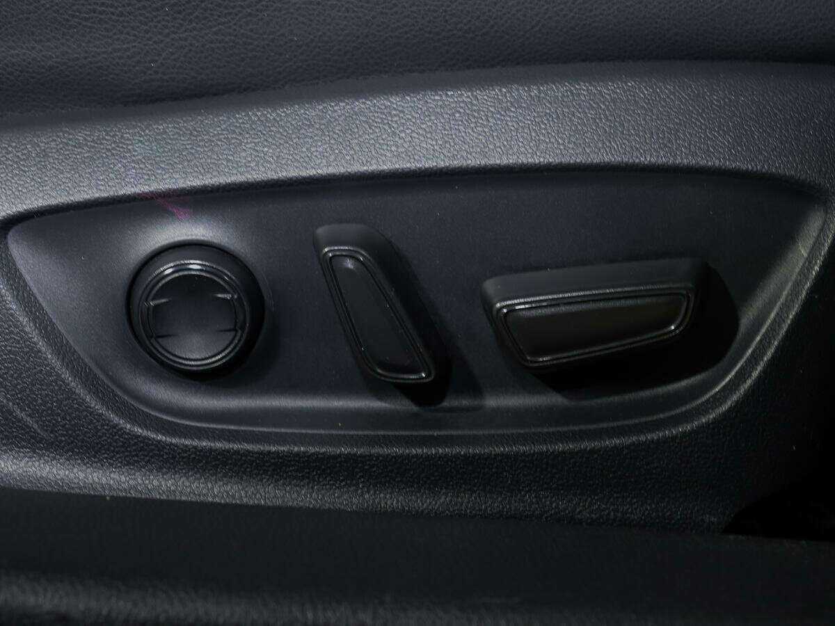 Toyota Camry 2021 года с пробегом. Фото: #14