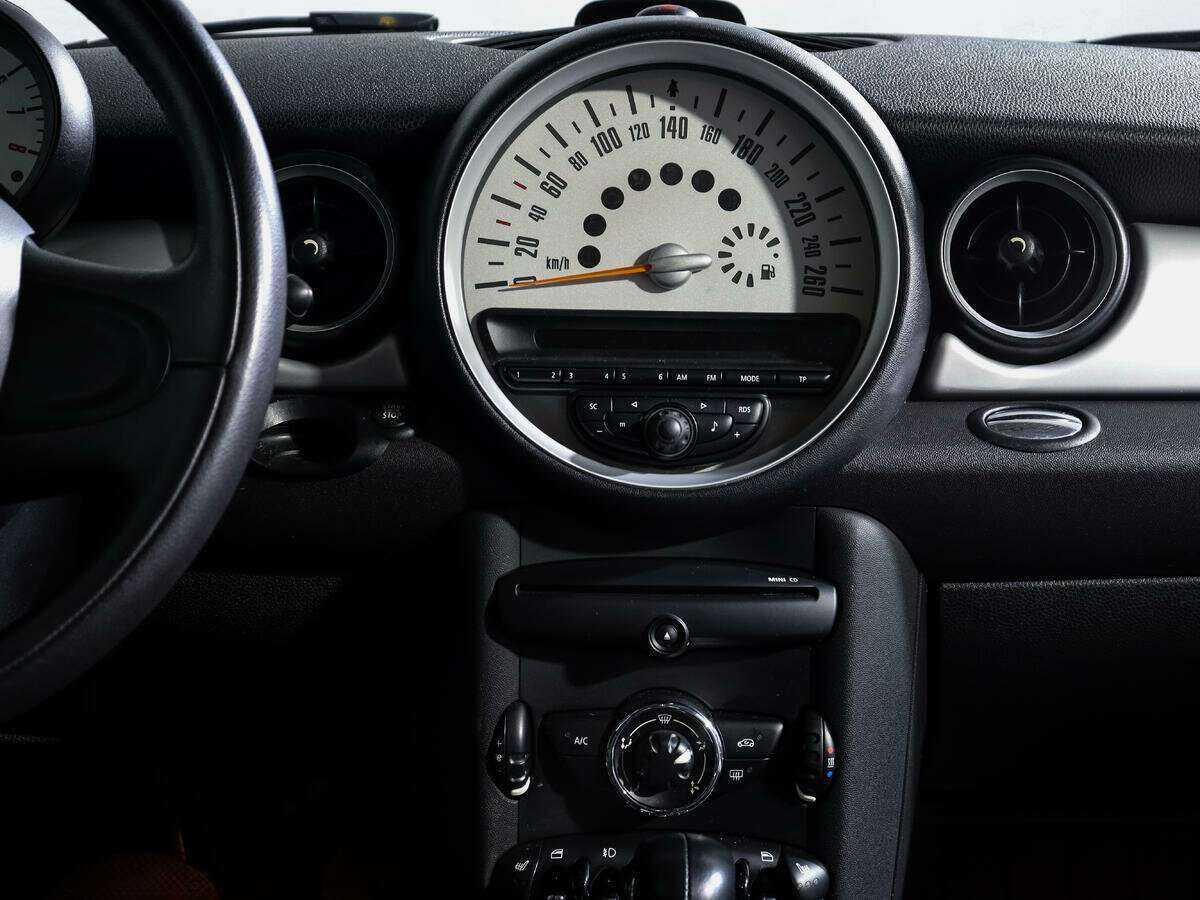 Mini Hatch 2012 года с пробегом. Фото: #10