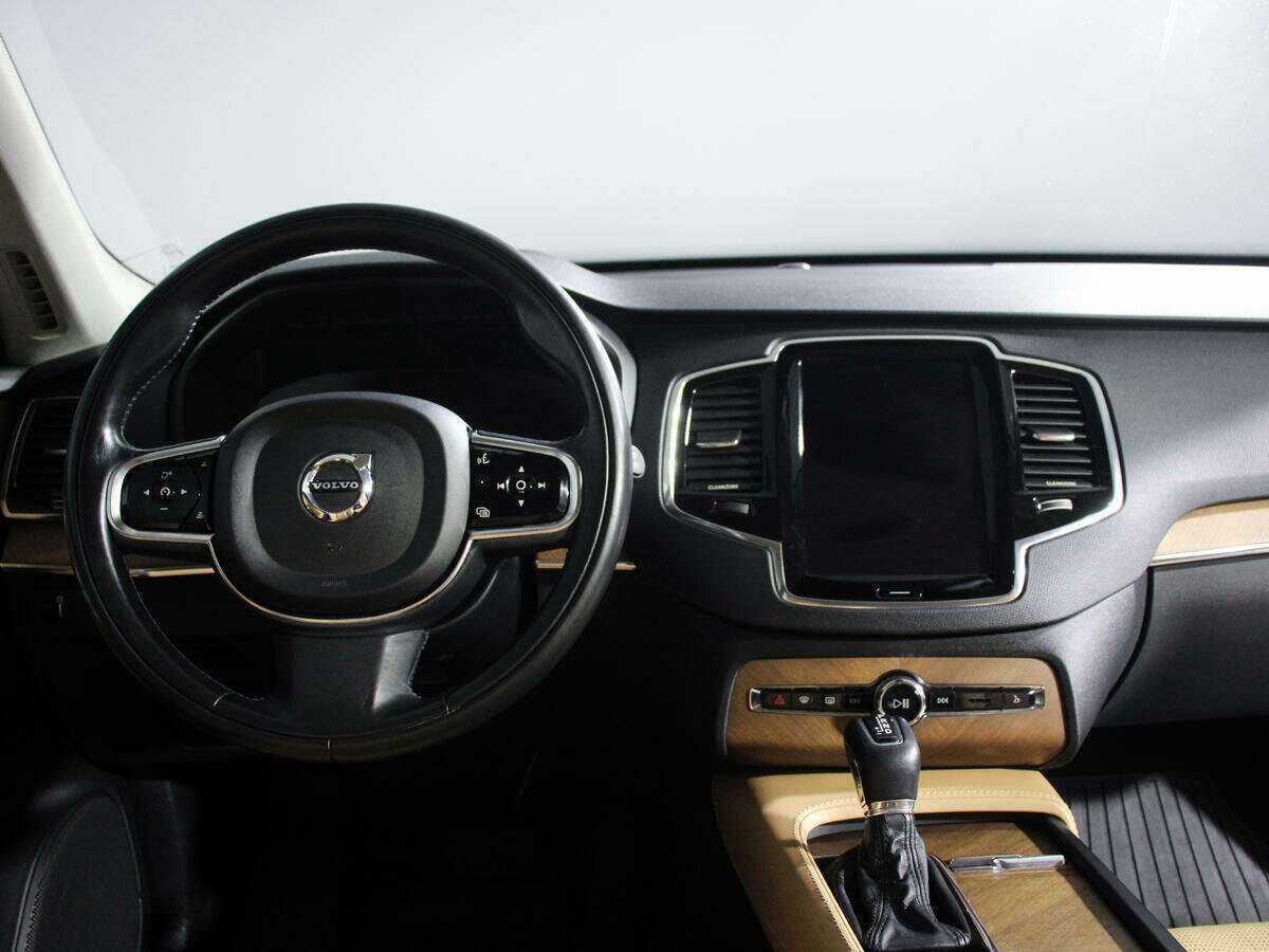 Volvo XC90 2015 года с пробегом. Фото: #9