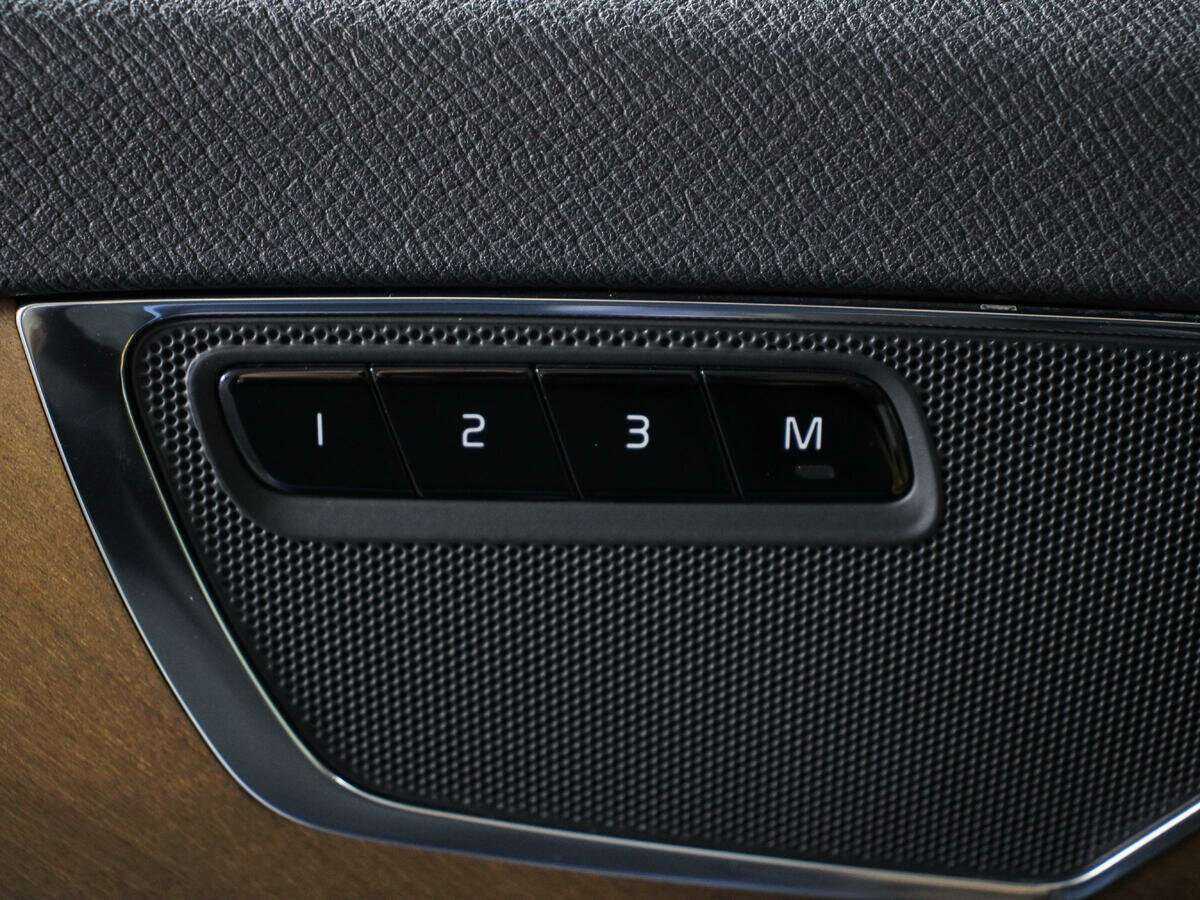 Volvo XC90 2015 года с пробегом. Фото: #17