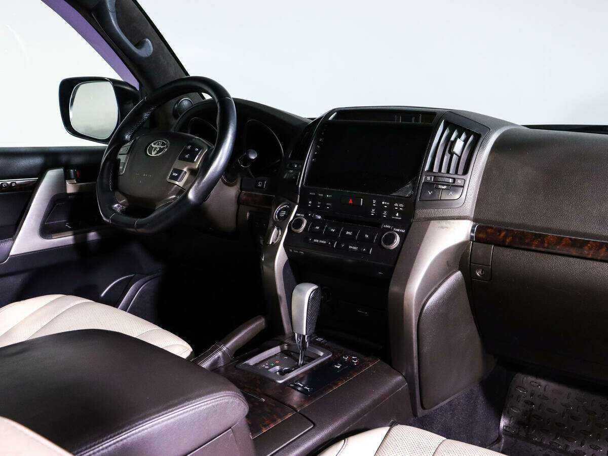 Toyota Land Cruiser 2008 года с пробегом. Фото: #6