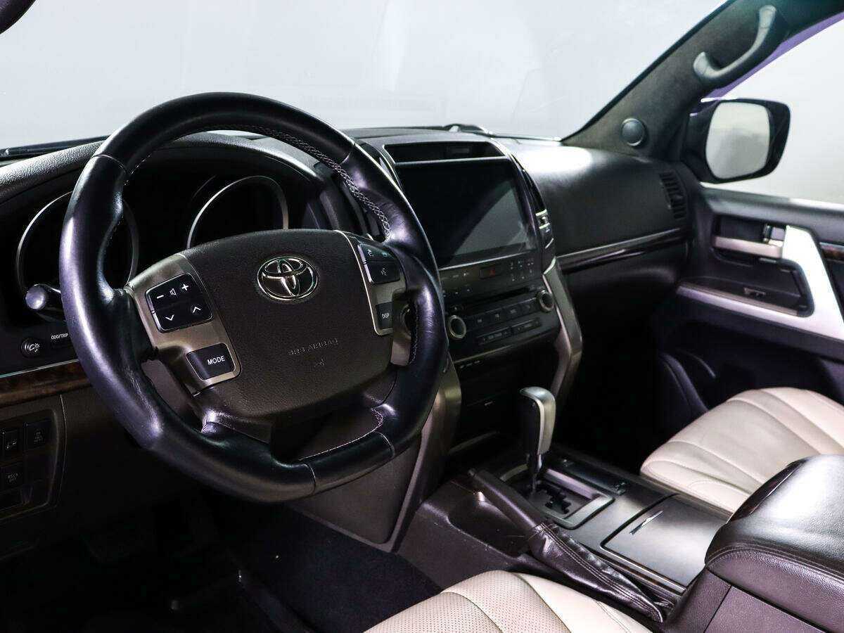 Toyota Land Cruiser 2008 года с пробегом. Фото: #10