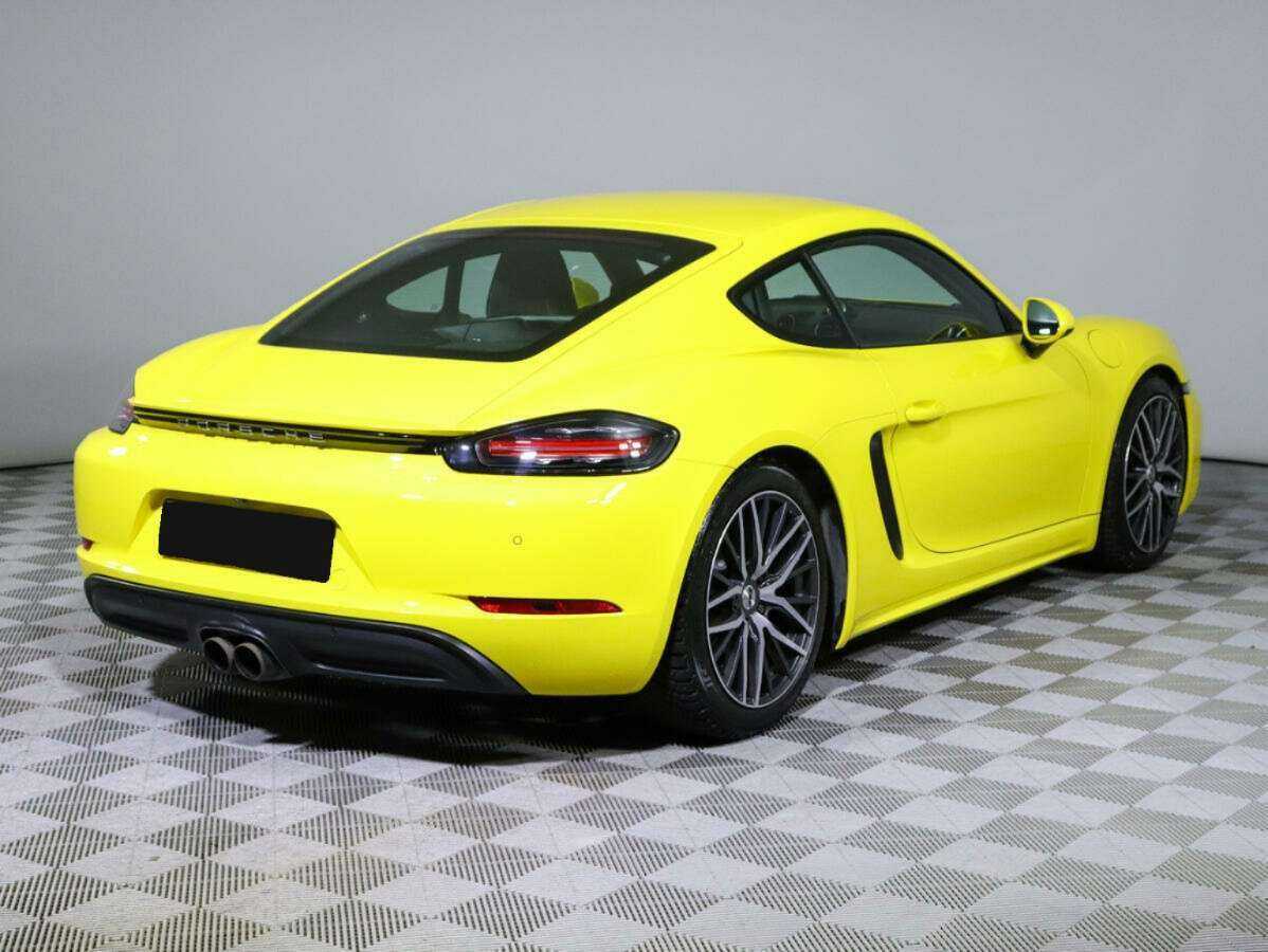 Porsche Cayman 2020 года с пробегом. Фото: #3