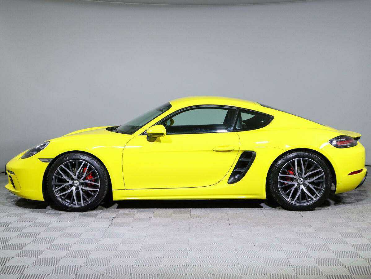 Porsche Cayman 2020 года с пробегом. Фото: #6