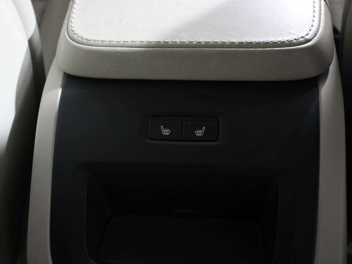 Volvo XC90 2015 года с пробегом. Фото: #11