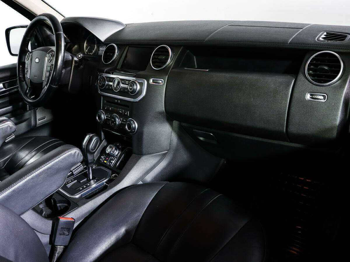 Land Rover Discovery 2010 года с пробегом. Фото: #4