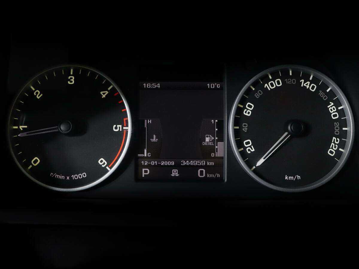 Land Rover Discovery 2010 года с пробегом. Фото: #6