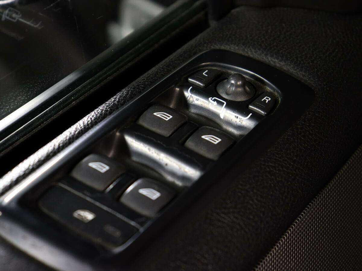 Land Rover Discovery 2010 года с пробегом. Фото: #14