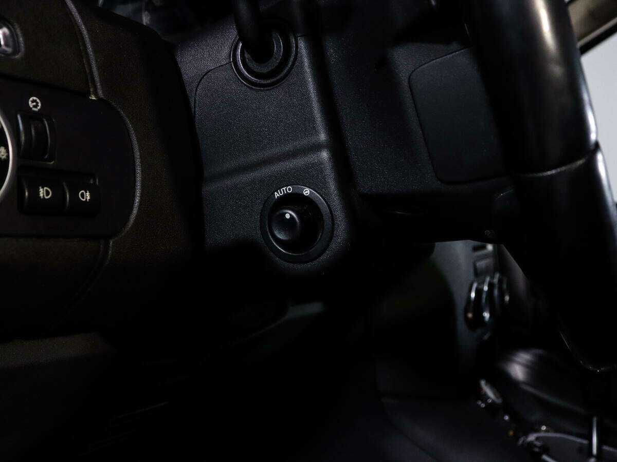 Land Rover Discovery 2010 года с пробегом. Фото: #16