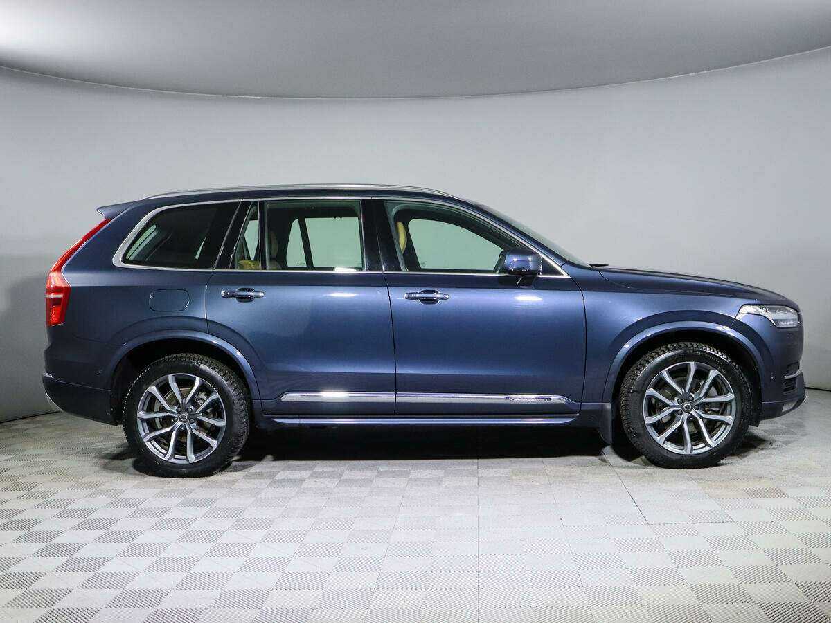 Volvo XC90 2017 года с пробегом. Фото: #3