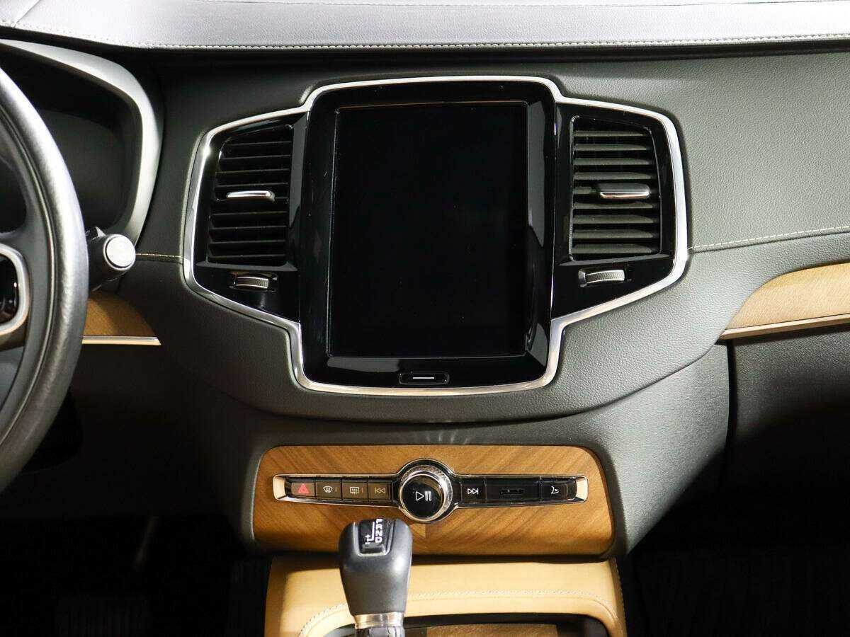 Volvo XC90 2017 года с пробегом. Фото: #11