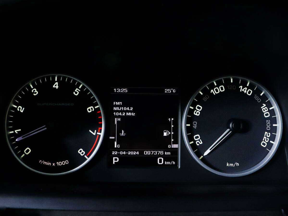 Land Rover Range Rover Sport 2012 года с пробегом. Фото: #7