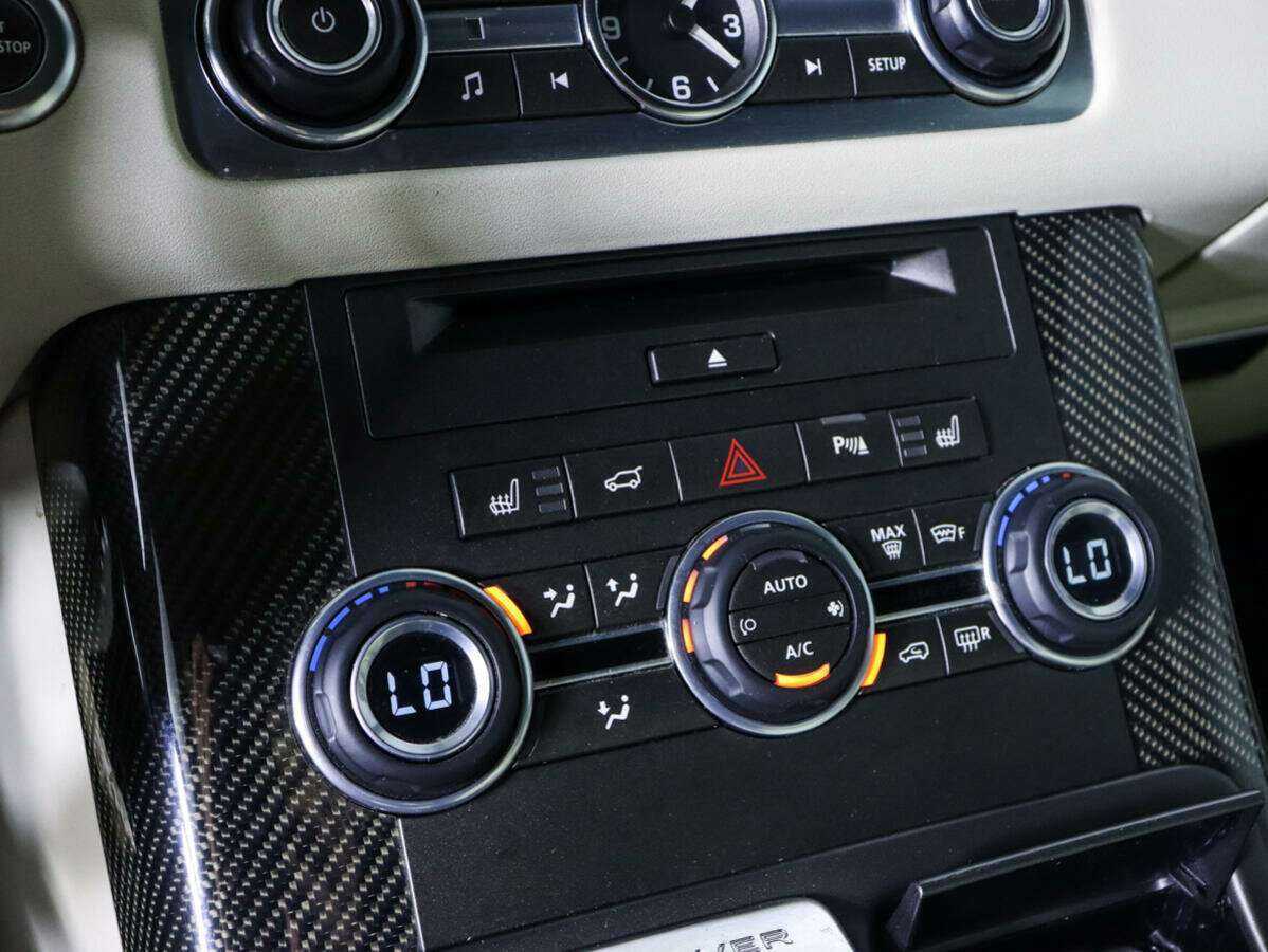 Land Rover Range Rover Sport 2012 года с пробегом. Фото: #15