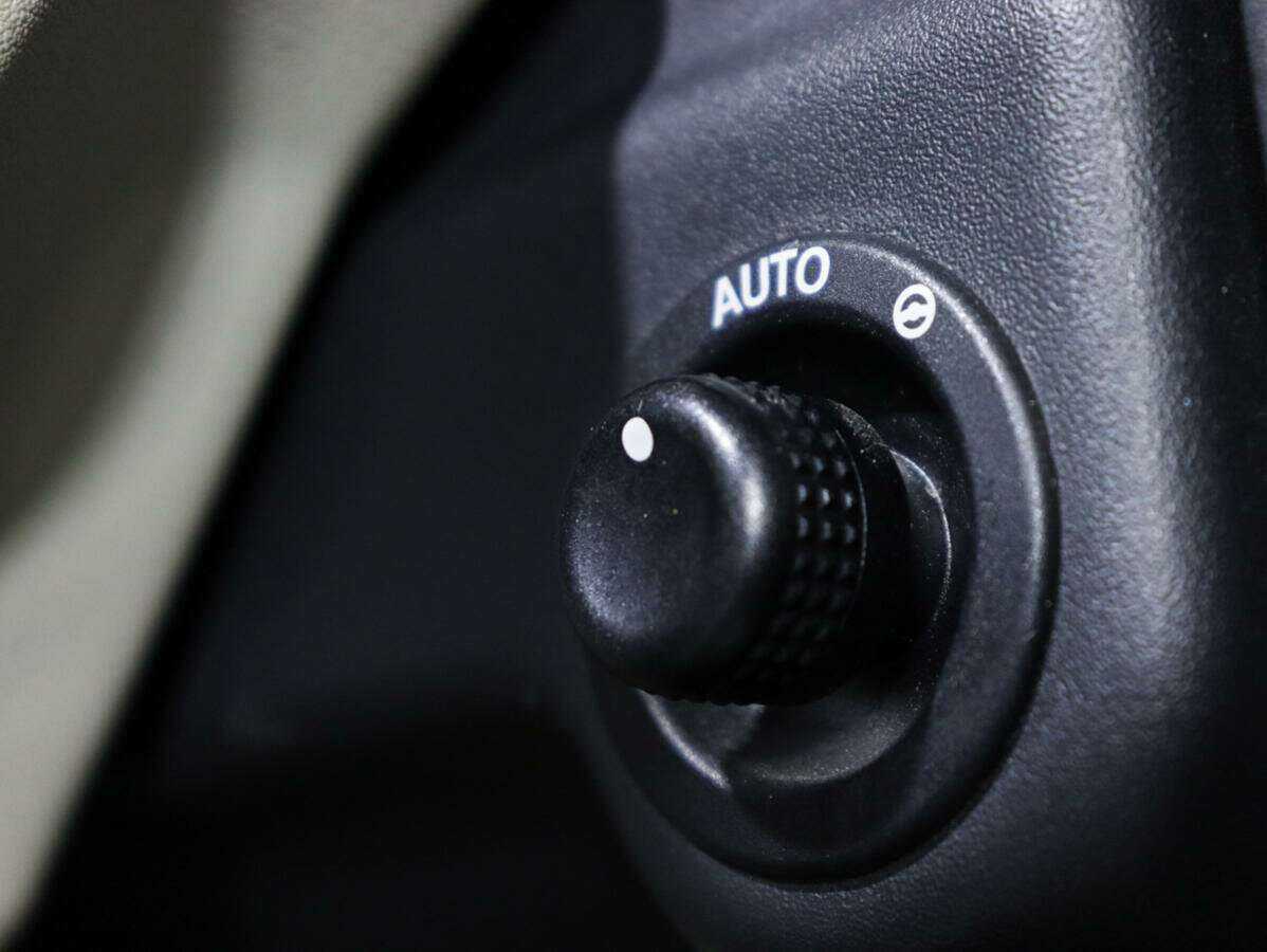 Land Rover Range Rover Sport 2012 года с пробегом. Фото: #20