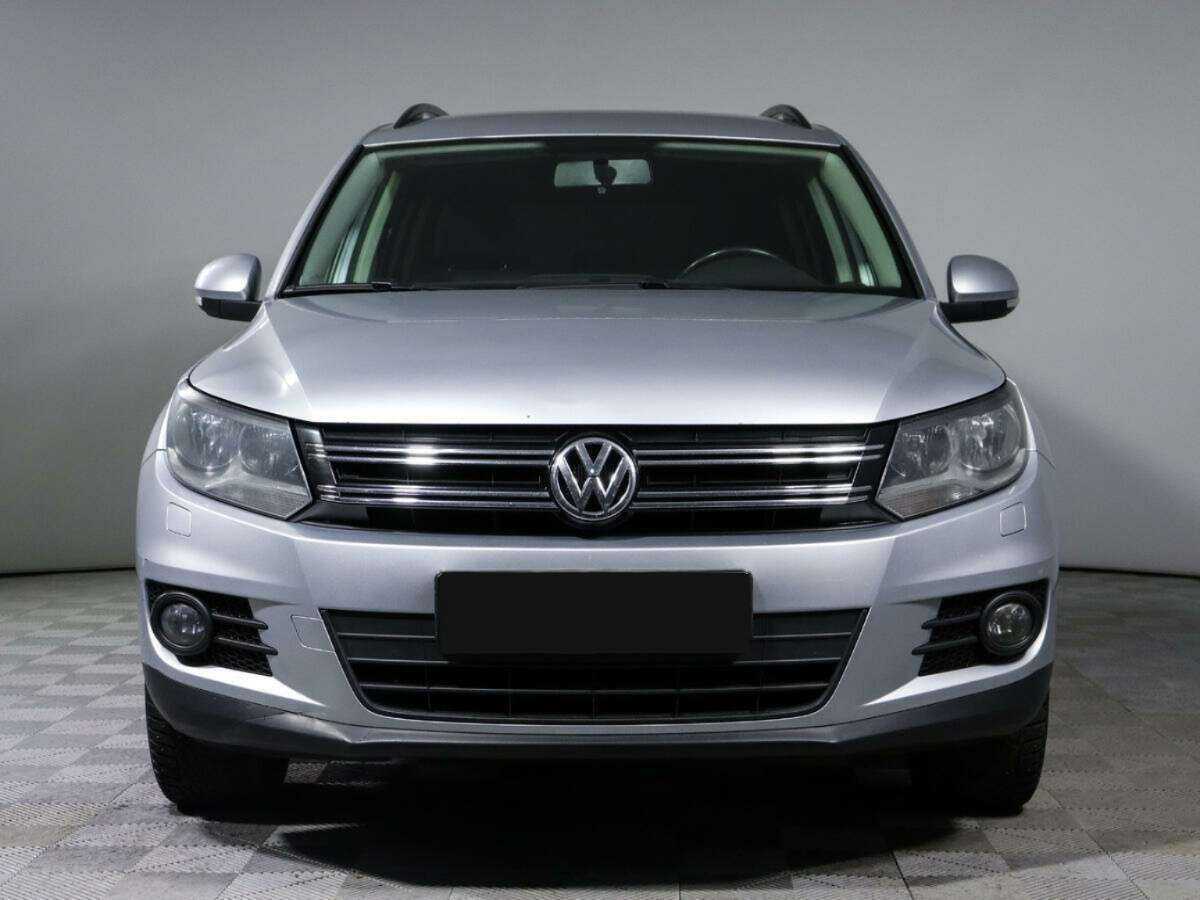 Volkswagen Tiguan 2011 года с пробегом. Фото: #1